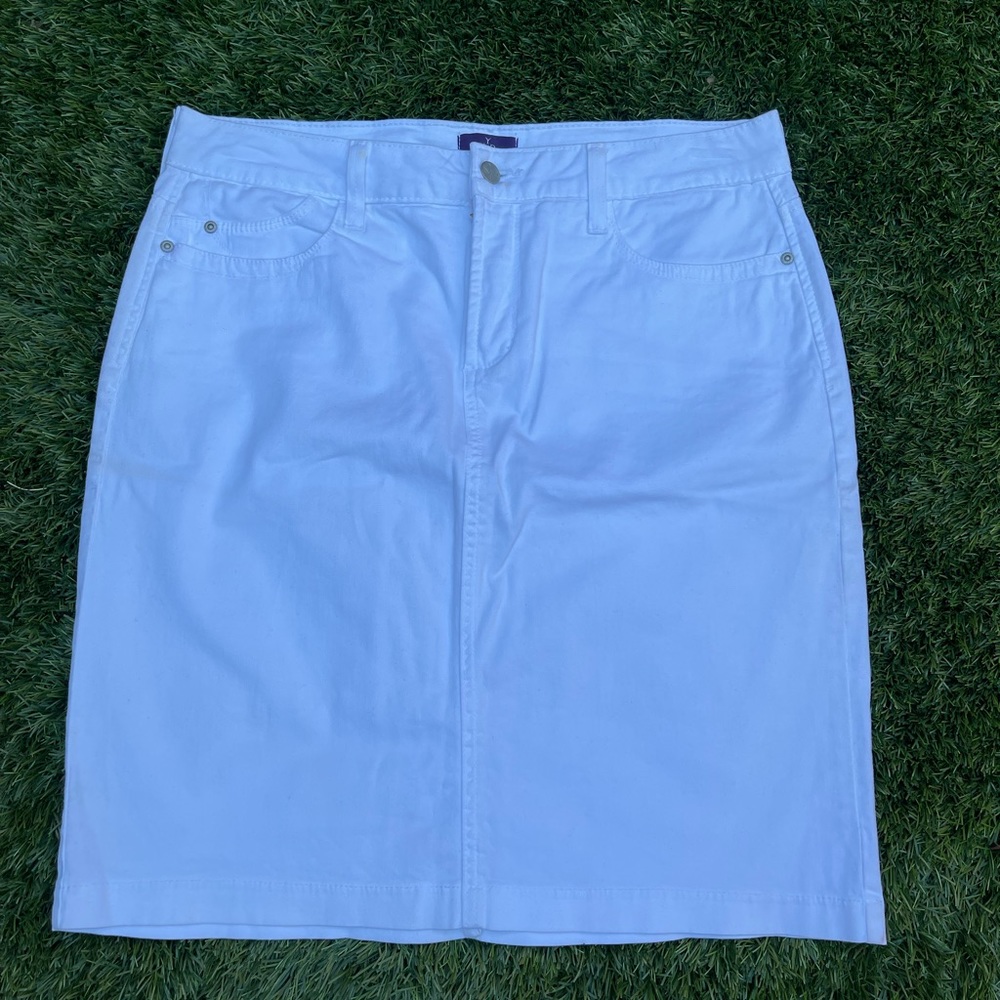 Stretch white jean skirt, g-condition not your daughter jeans tummy control